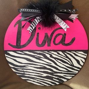 Wood Wall Hanging “Diva” New Handcrafted